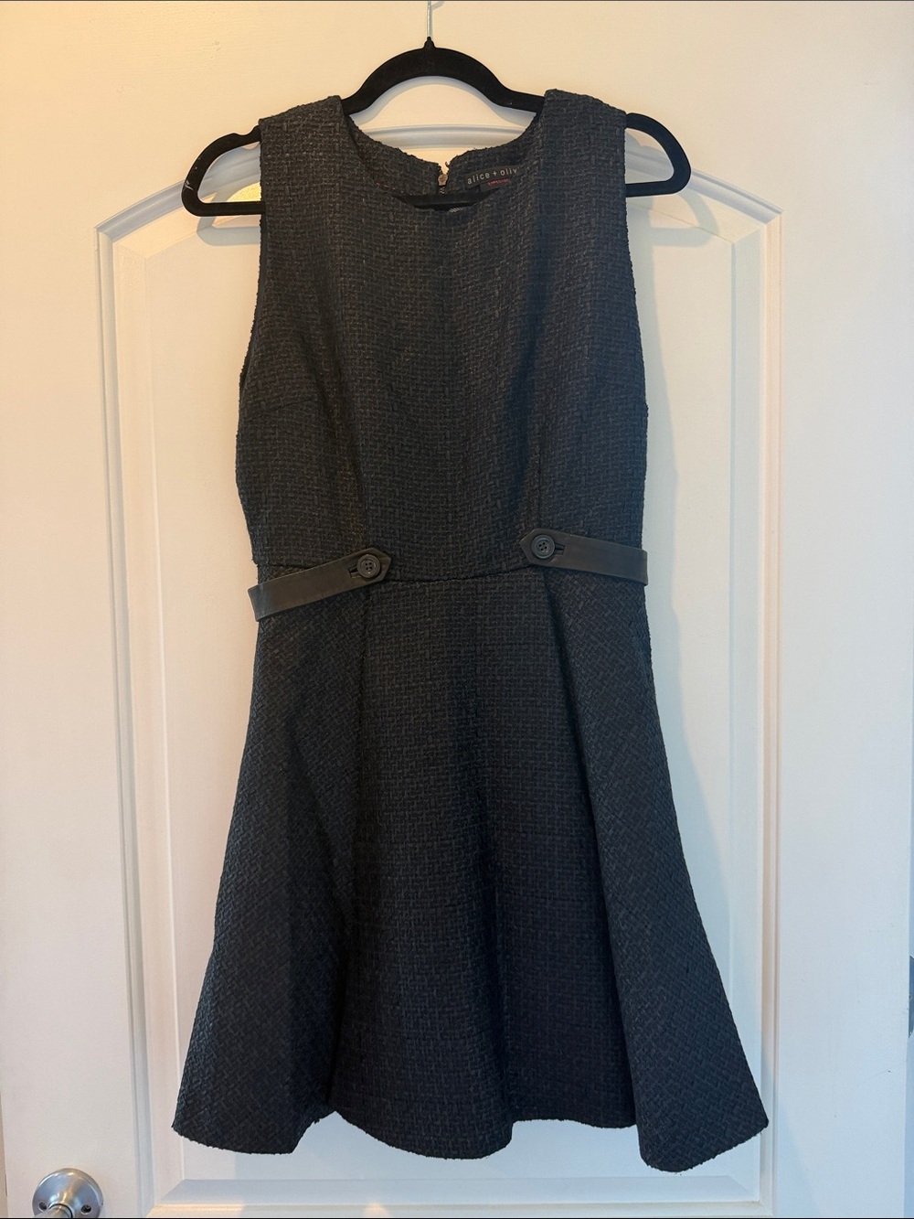 Alice + Olivia Black Textured Sleeveless A-Line Mini Dress